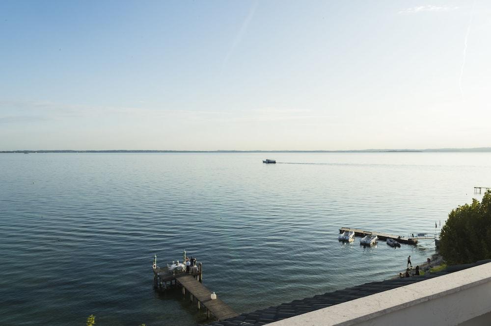 Kriss Internazionale Hotel Bardolino Ngoại thất bức ảnh
